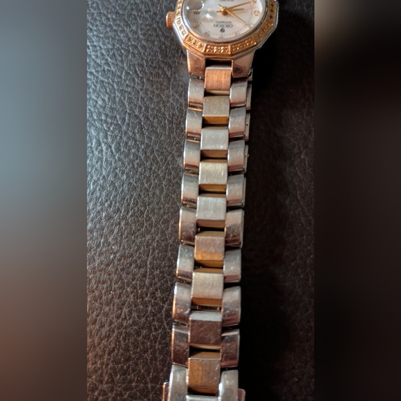 Sale! Croton Automatic Mother of Pearl and Diamond Watch - Picture 5 of 8